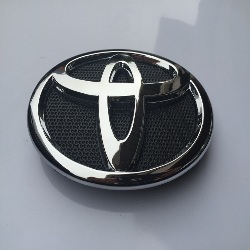 Emblema Insignia Toyota 14x9.6cm