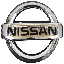 Emblema Insignia Nissan 12,5x10,5cm